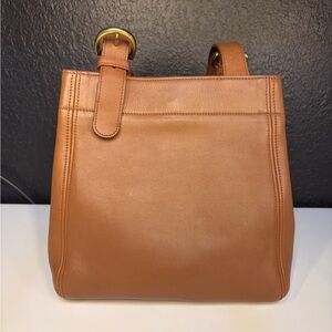 Vintage Coach 4157 SoHo Y2K Tan Vintage Buckle Detail Shoulder Bag